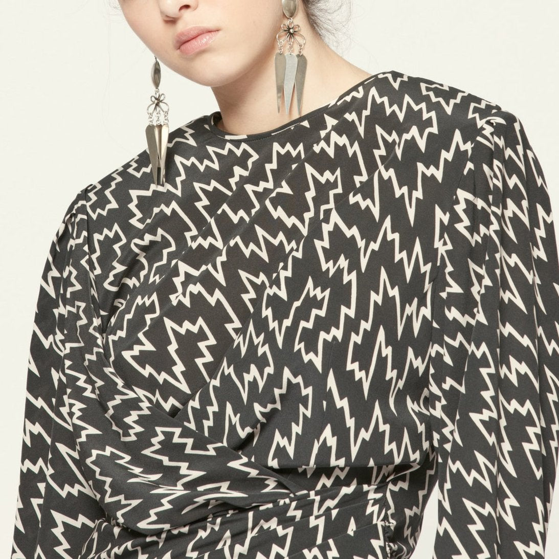 Robe Inotilia - Black
